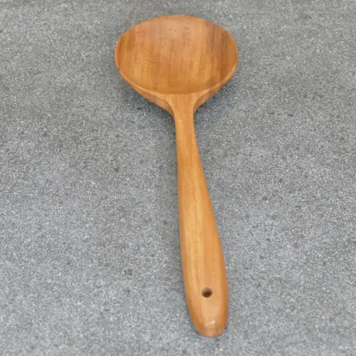Product image of the product “Wooden round ladle, made of teak wood, 26 cm Length ”